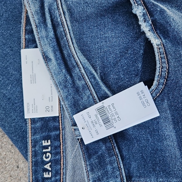 NWT American Eagle 20 Long 35 W High V-Rise Mom Jeans - Picture 8 of 15